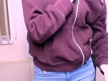 Offline amandasentin on Chaturbate