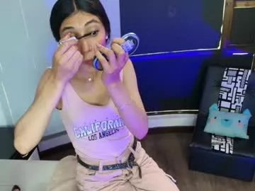 ambaross on Chaturbate