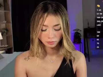 Offline amelieaxie on Chaturbate