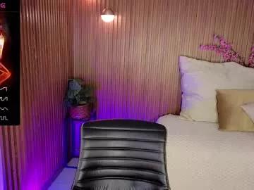 Offline amelieaxie on Chaturbate