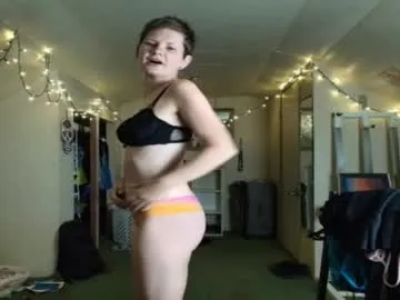 Offline amoramystic on Chaturbate