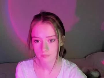 amy1_1 on Chaturbate