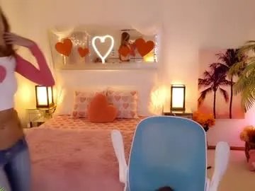 amyvalentine — Happy Valentine's week! lingerie changes every goal  [869 tokens remaining]