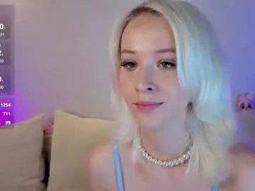 anadeya on Chaturbate