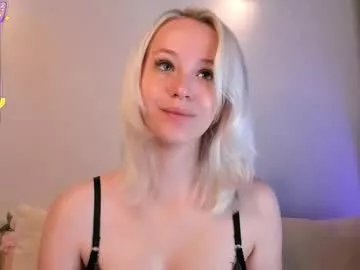 anadeya on Chaturbate
