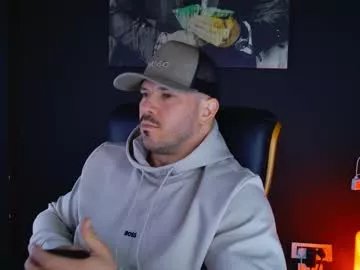 angeloeric on Chaturbate