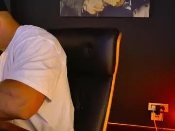 angeloeric on Chaturbate