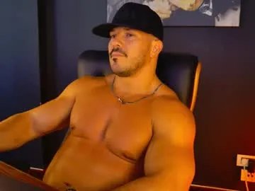 angeloeric on Chaturbate