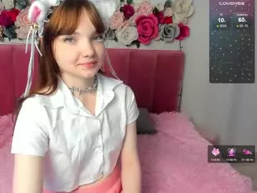 Freechat animealica on Chaturbate