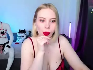 Offline anna_maxwell on Chaturbate