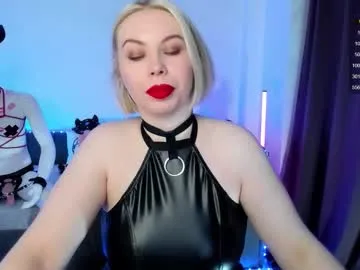 Offline anna_maxwell on Chaturbate