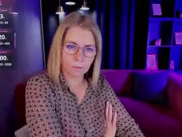 annielight on Chaturbate