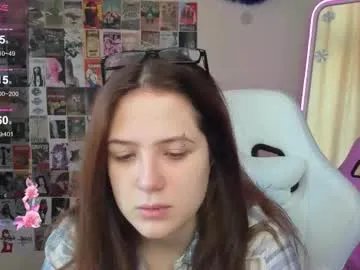 anora_millerr — GOAL: Licking lips [44 tokens remaining] Welcome to my room, let's have fun) #18 #lovense #bigass