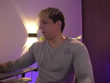 appolo_allen on Chaturbate