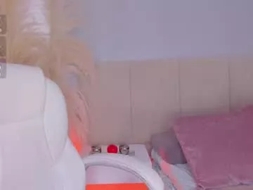 Offline april_ebony18_ on Chaturbate