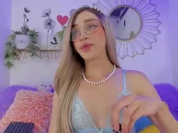 ariadna_evangeline on Chaturbate