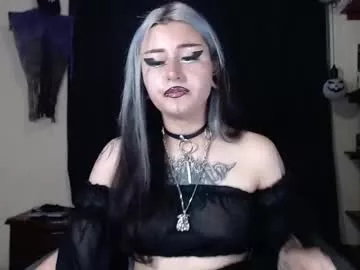 Offline arianauwu666 on Chaturbate