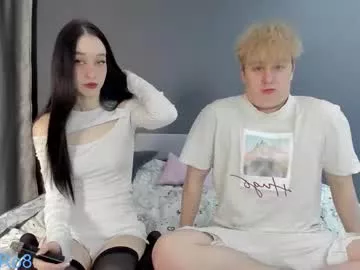 Freechat ariel_rouse on Chaturbate