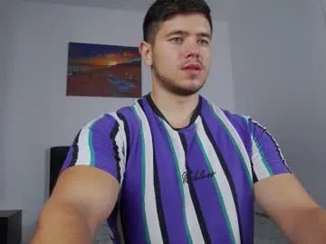 arilass on Chaturbate