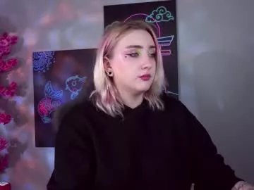 asheluck on Chaturbate