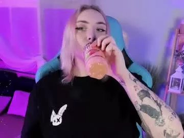 asheluck on Chaturbate