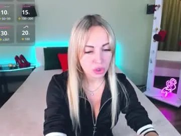 ashley_crashly on Chaturbate