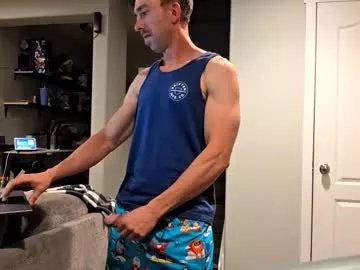 averageandsum on Chaturbate