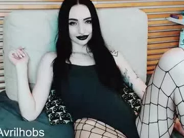 Offline avrilhobs on Chaturbate