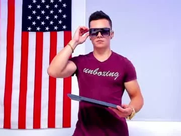 Offline aydenmillerdom on Chaturbate