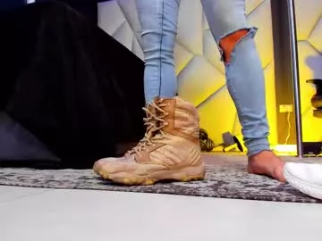 Offline aydenmillerdom on Chaturbate