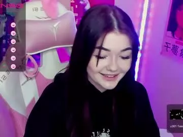 Offline babyroxynill on Chaturbate