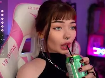 Offline babyroxynill on Chaturbate