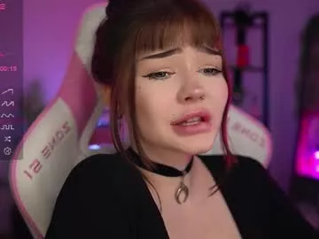 Offline babyroxynill on Chaturbate