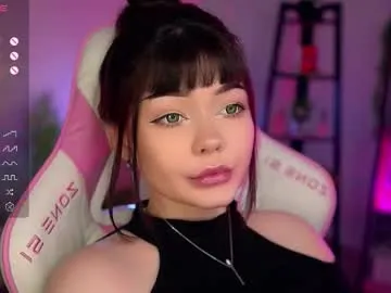 Offline babyroxynill on Chaturbate