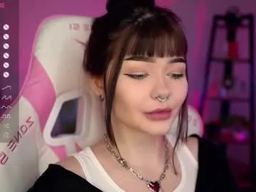 Offline babyroxynill on Chaturbate