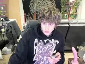 bashful4200 on Chaturbate