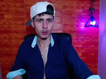 Offline bastiaan_28 on Chaturbate