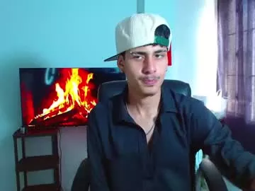 Offline bastiaan_28 on Chaturbate