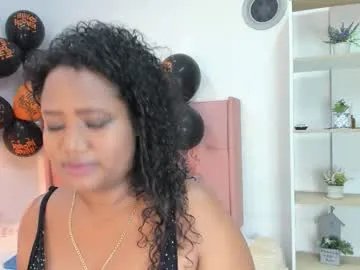 belle_brunette — GOAL: bouncing tits [20 tokens remaining] READY FOR THE GOLDEN SHOWER  #shy #cum #bigpussylips #hairy #bigass