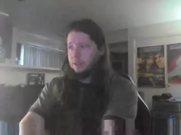 Offline biggerisbetter21 on Chaturbate