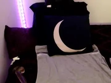 bigtittedtattedlesbian — hang with me #bigboobs #cum #pvt [1027 tokens remaining]