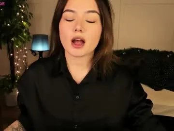 black_pant3r — Pull pants down a little  #british #sph #cuckold #bigboobs #chastity  Naughty brat, but you must earn it!  [39 tokens remaining]