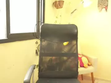 Offline bluemysticlady on Chaturbate