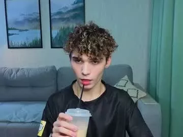 Offline boicute on Chaturbate