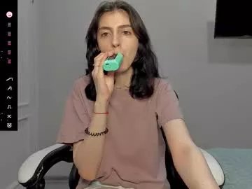 broosnica1 on Chaturbate