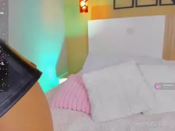 Offline camille_lynn on Chaturbate