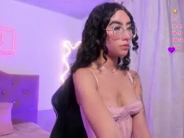 caprii_tay on Chaturbate