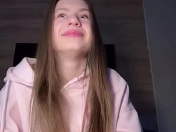 carolecronan — Goal: I'll show you the bottom of my chest <My name is Lisa, I'm waiting for you, kitty #new #bigboobs #18 #young #teen [61 tokens remaining]