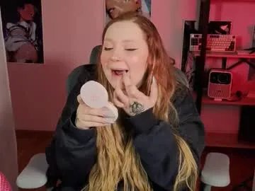 carolina_winter — GOAL: BOUNCY BOOBS <3 #redhead #nonude #squirt #german #curvy [111 tokens remaining]