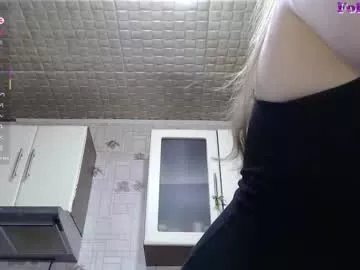 carolinadiamond on Chaturbate